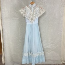 Vintage 70s Ivory Lace Sleeveless Pastel Blue Peasant Cottage Maxi Dress XS