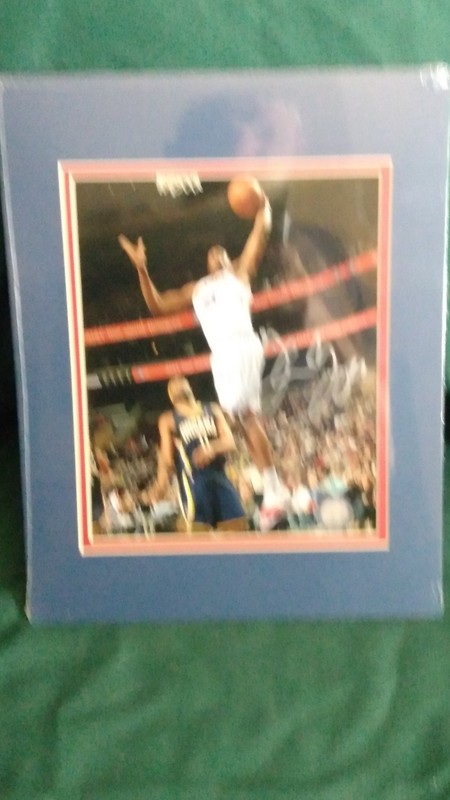 Thaddeus Young Autographed Original 8x10 Photo Philadelphia 76ers BC Sports