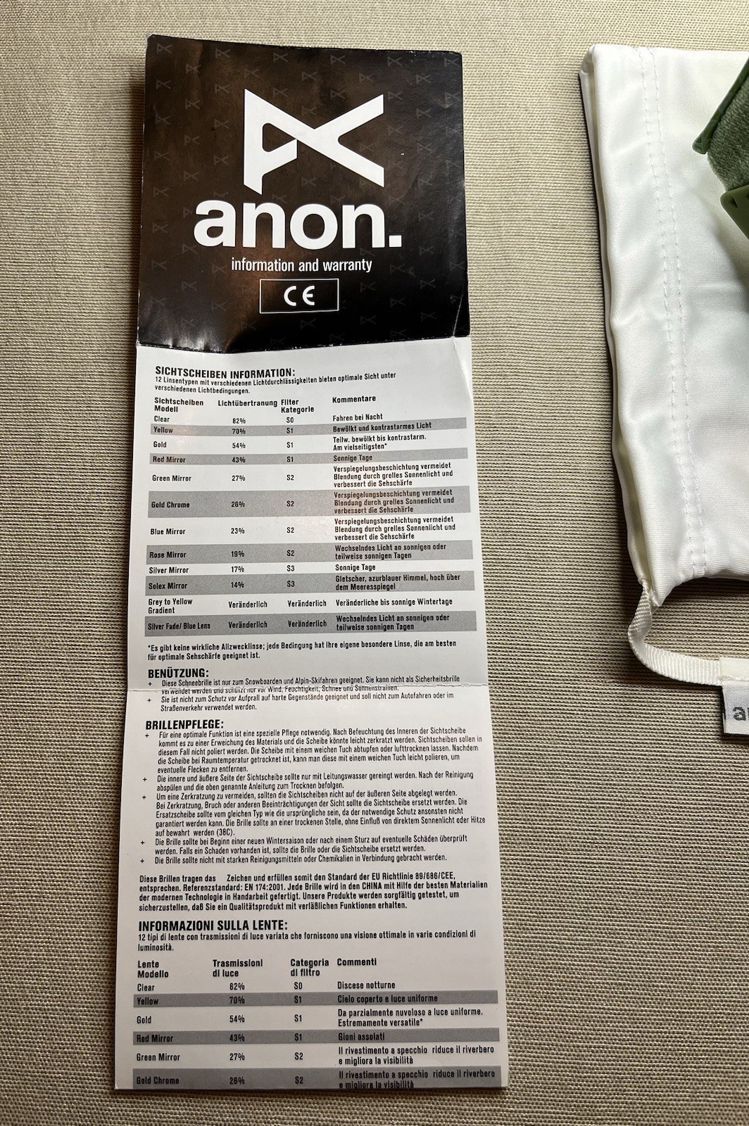 Anon Majestic Women’s Ski Snowboard Goggles - Green Gold - Snakeskin -