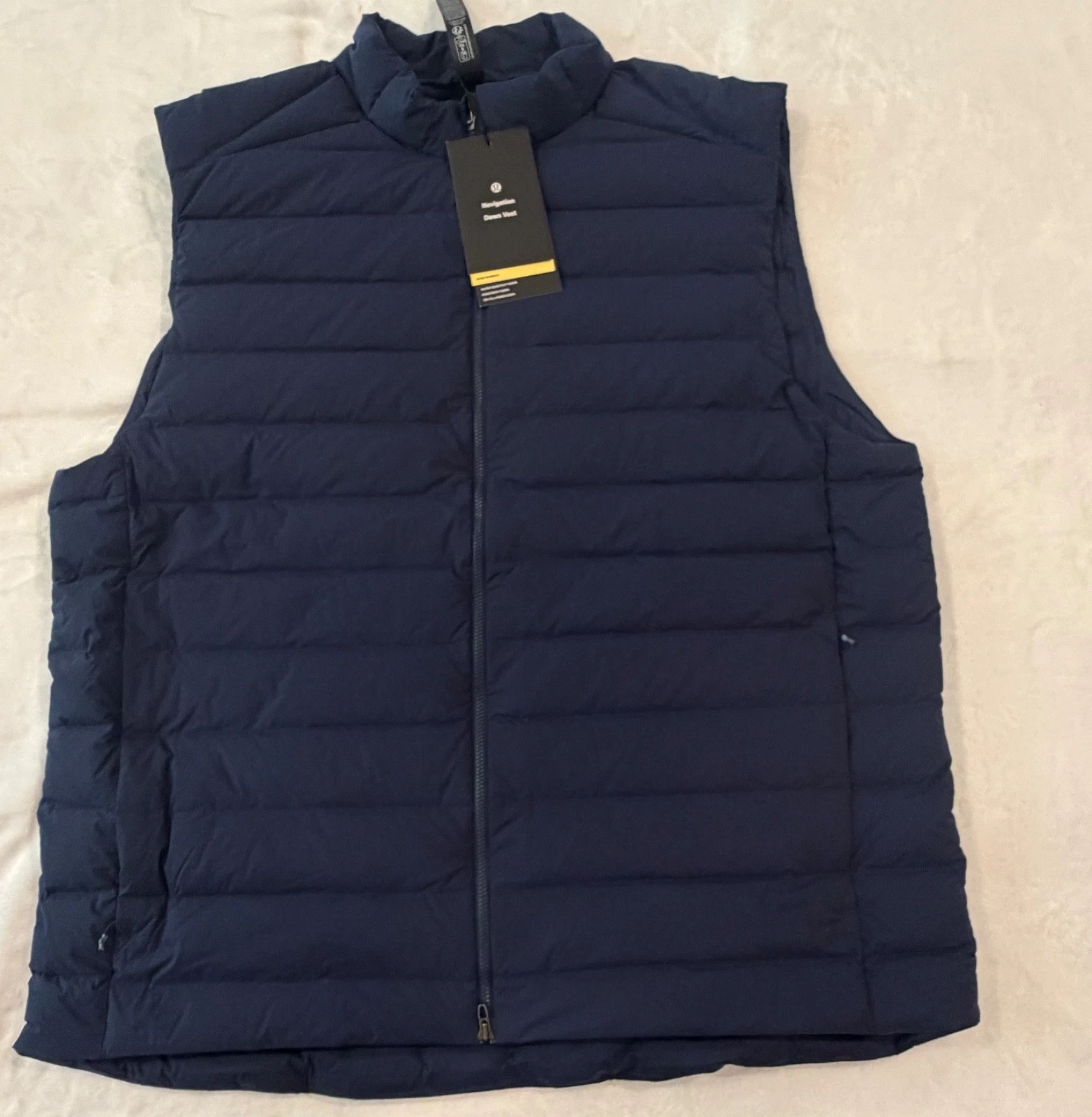 Lululemon Navigation Down Vest Size Large L CLBL Blue
Opens in a new window or tab
