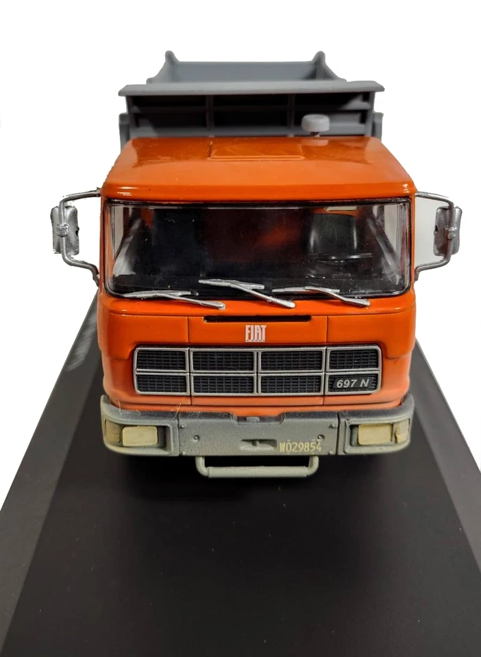 Fiat 697 N 1971 Argentina Rare Diecast Dump Truck Scale 1:43 New - Image 2 of 4