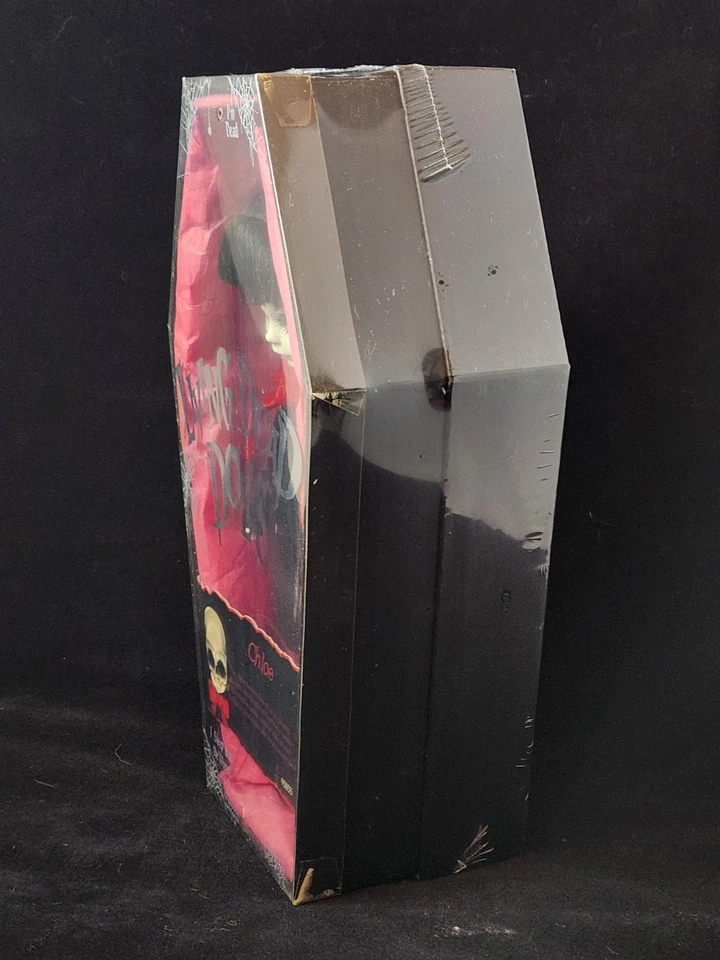 LIVING DEAD DOLLS CHLOE Series 12 Mezco - Image 4 of 4