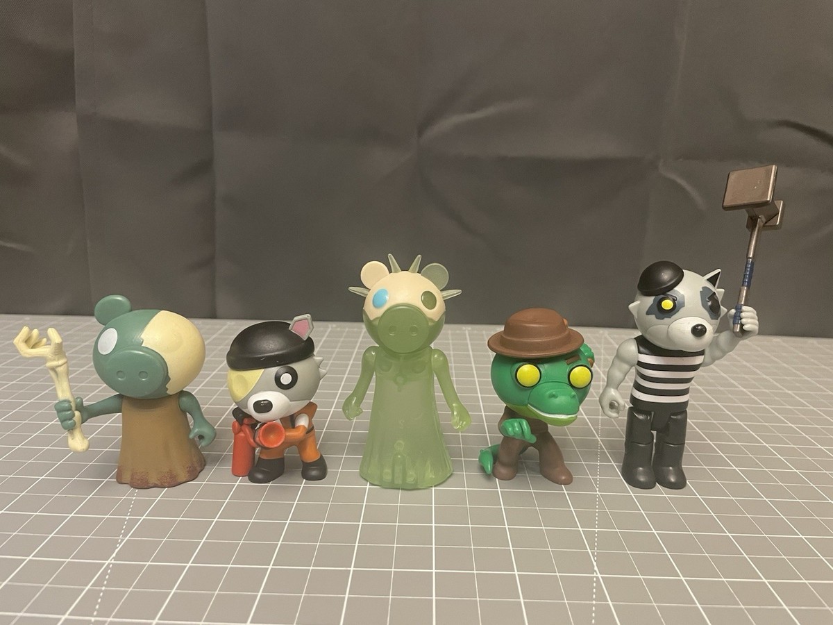 Roblox Piggy Figure Mixed Lot 2.5”-3.5” Alfis Alligator, Archie