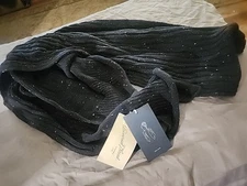 Women's Woven Essential Oblong Scarf - Universal Thread™