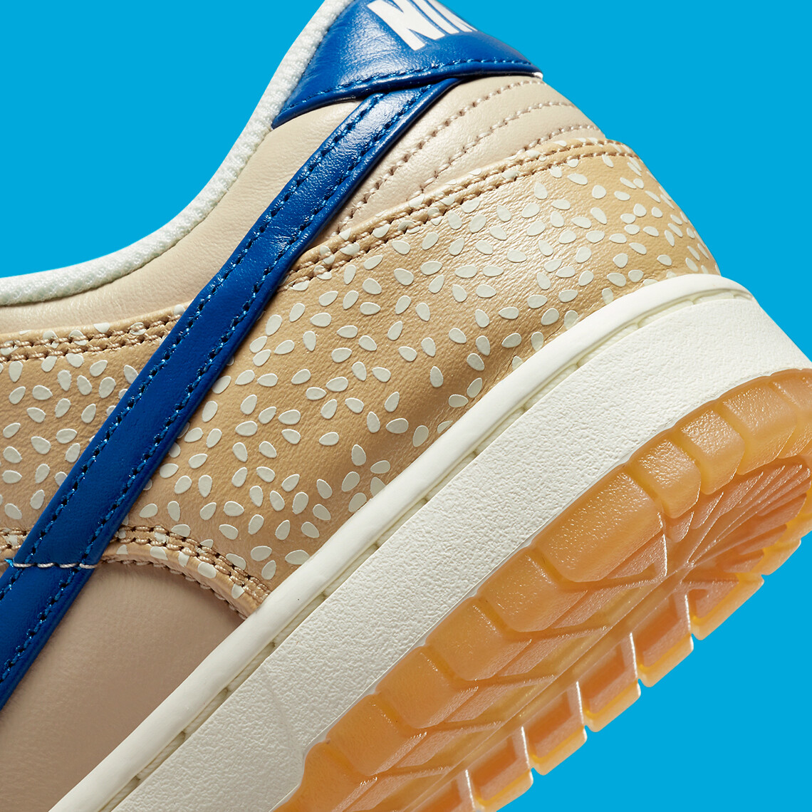 2023 Nike Dunk Low Montreal Bagel Sesame Mens 7.5 Tan Blue Gum DZ4853-200 Nike Dunk Low “Montreal Bagel” main image 2