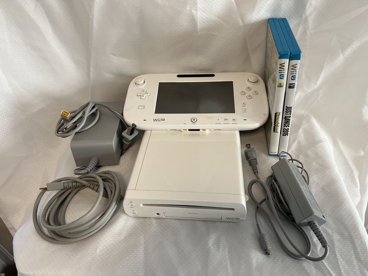 Buy the Nintendo Wii U 8GB White Basic Console Bundle