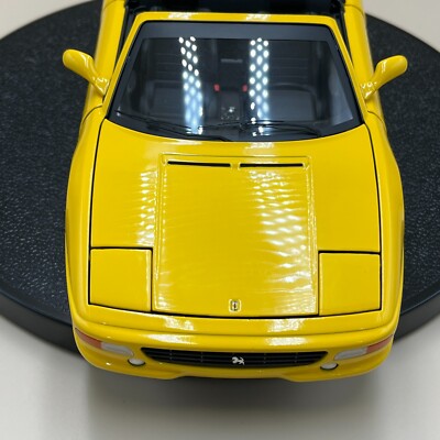 Hot Wheels Elite 1/18 Ferrari F355 spider yellow BLY35 diecast