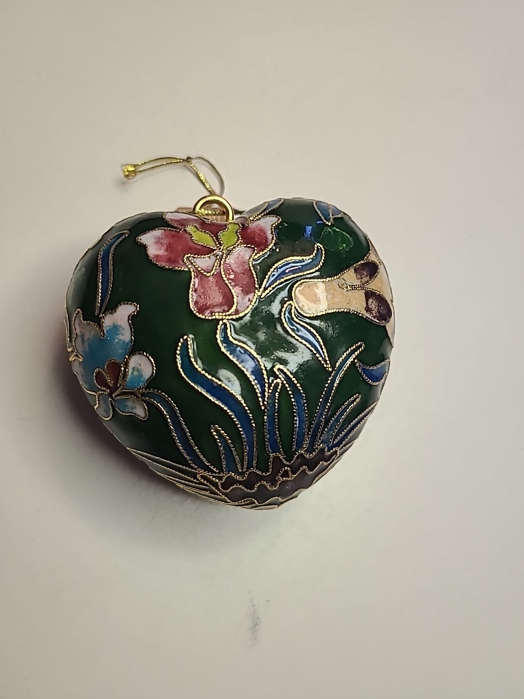 CLOISONNE Green , Pink Multi Colored Enamel Heart