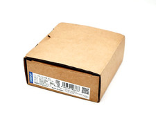 Omron E5DC-QX2DBM-002 Digital Temperature Controller