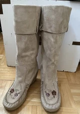 Report Suede Boots Womens 9/Ataani Floral Embroidered Cottagecore/boho 