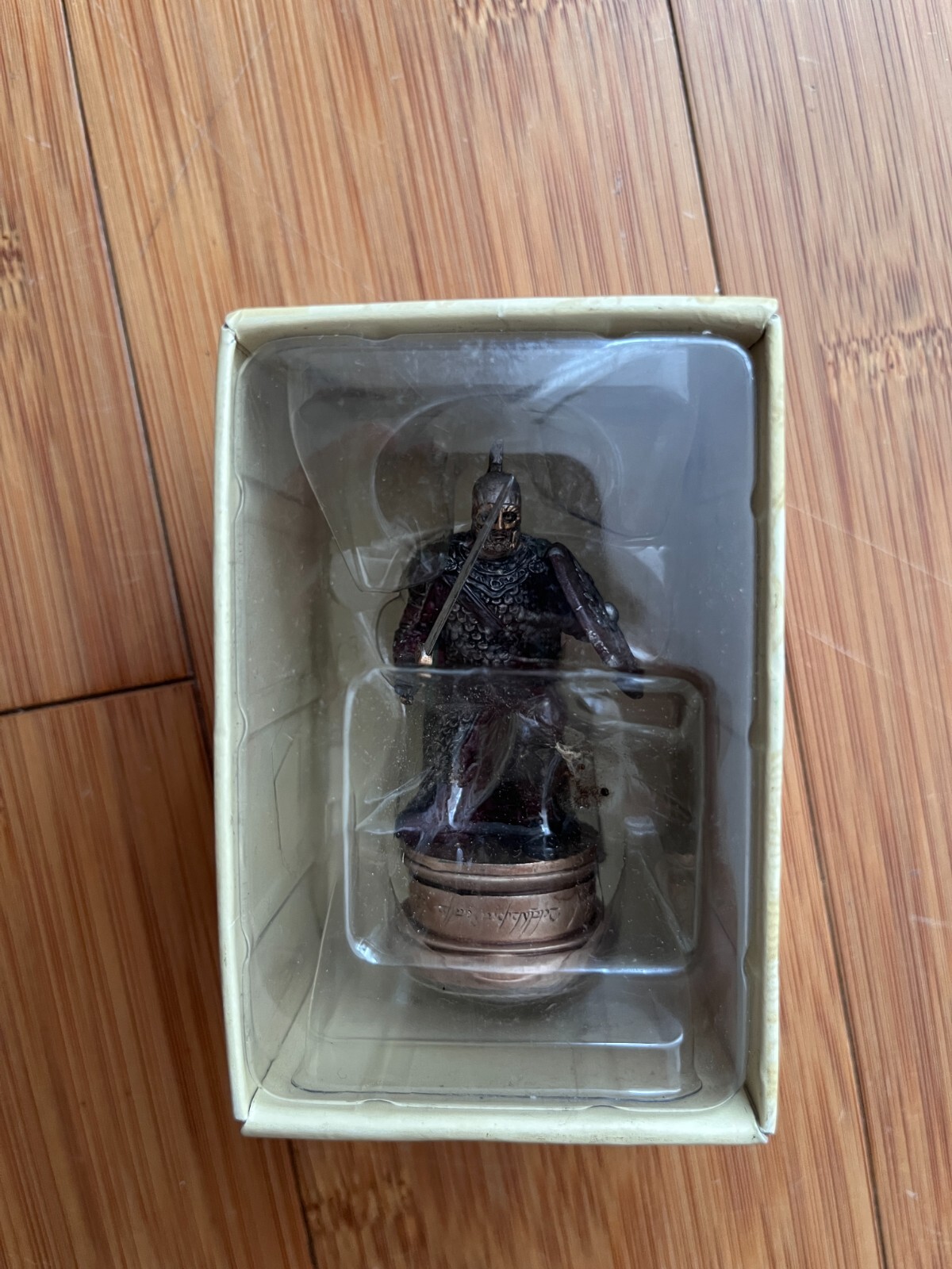 LORD OF THE RINGS CHESS COLLECTION ISSUE 80 ROHAN SOLDIER EAGLEMOSS FIGURE MODEL