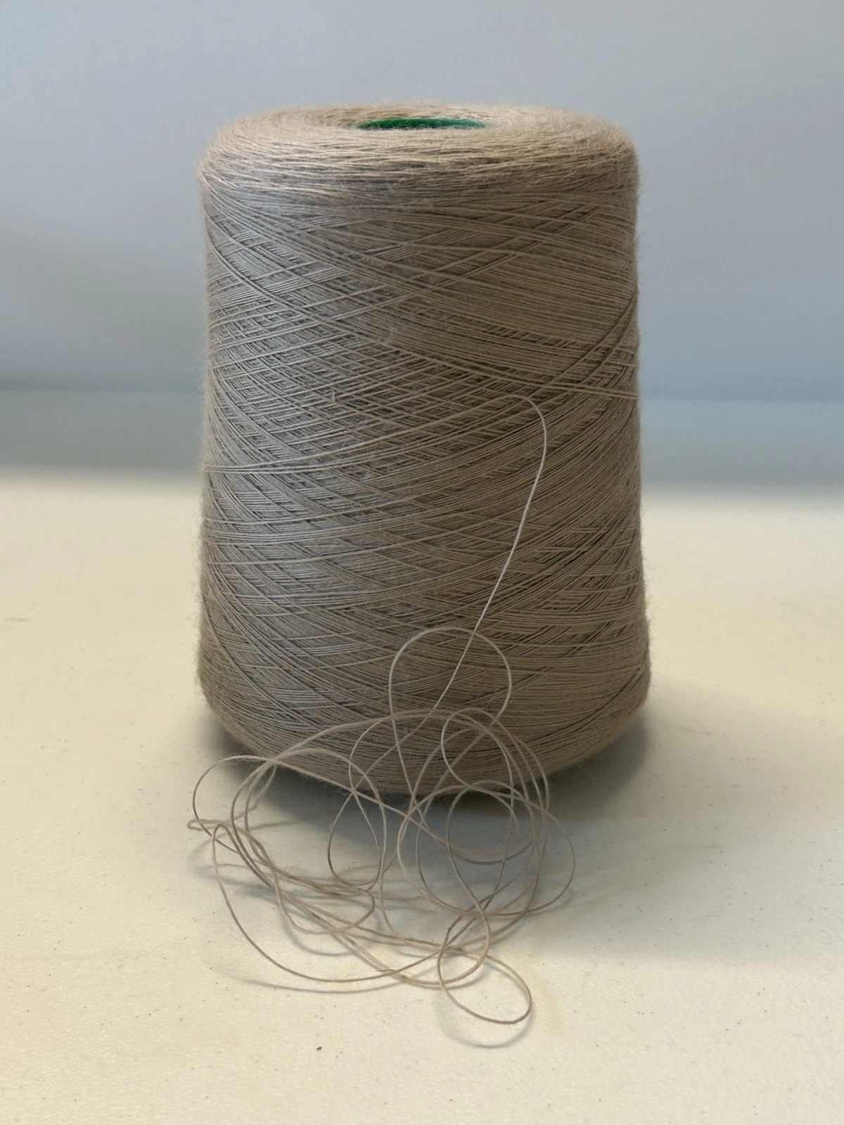 Spool Cone Peru Soft #2 Alpaca Wool Yarn Mix 1lb 3oz 562gr 736 Tan Brown A image 1