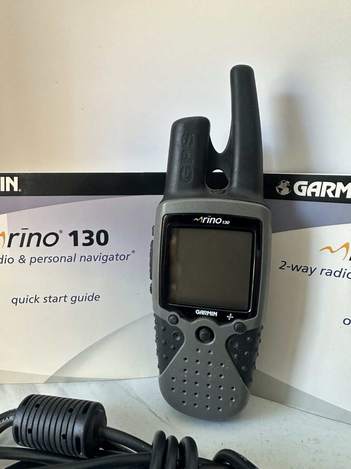 Garmin Rino 130 Handheld Hiking GPS Navigator & 2-Way Radio Works