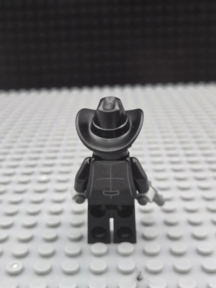 LEGO Movie Sheriff Not-a-robot Minifigure tlm023 70800 Lot Rare Retired HTF - Image 2 of 2