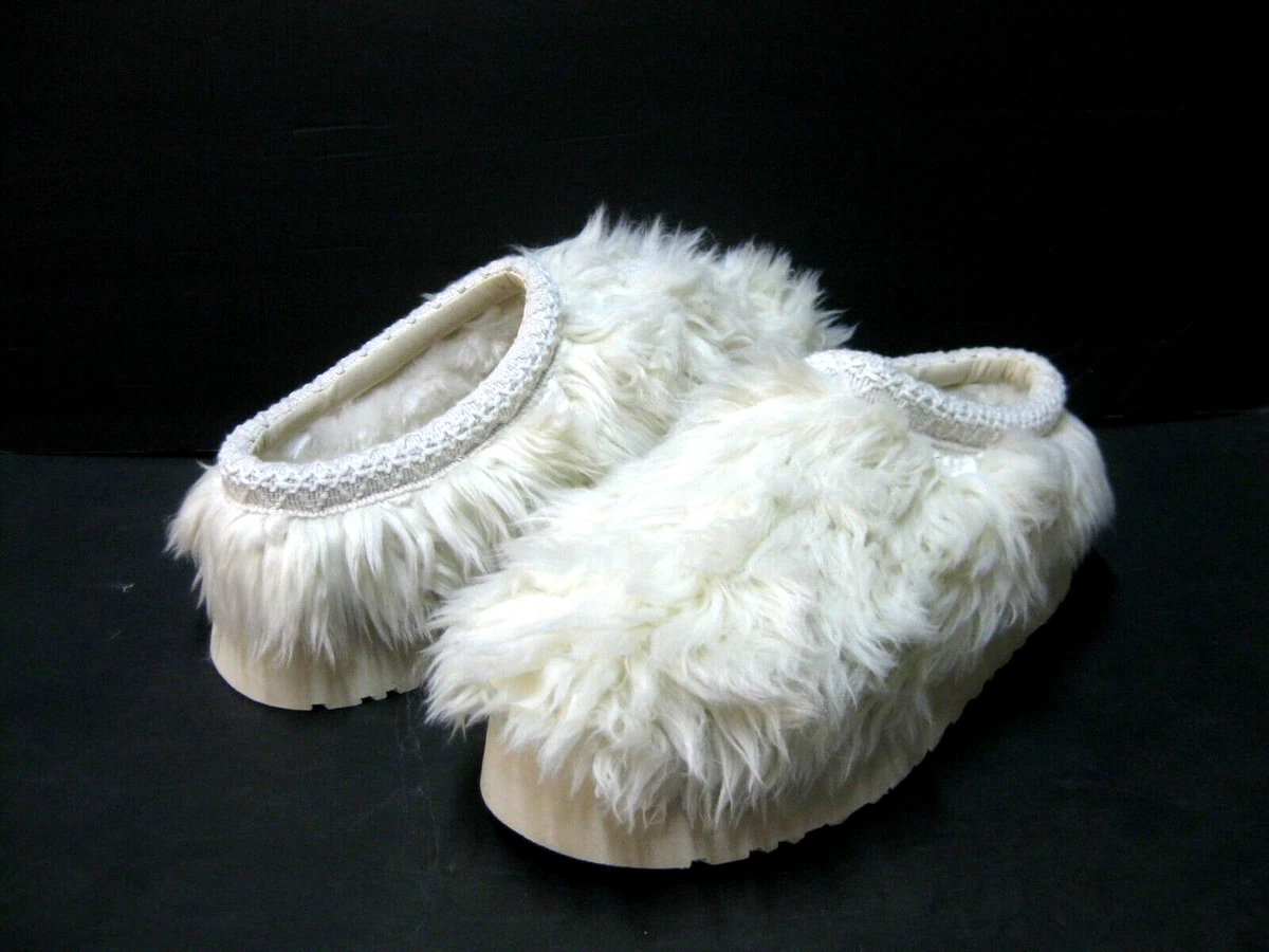 Ugg Women's Fluff Momma Sugar Tasman Faux Fur Clogs in White, Size 5