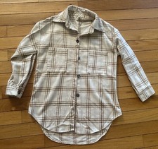 Women's Long Sleeve Flannel Button-Down Shirt - Plaid M