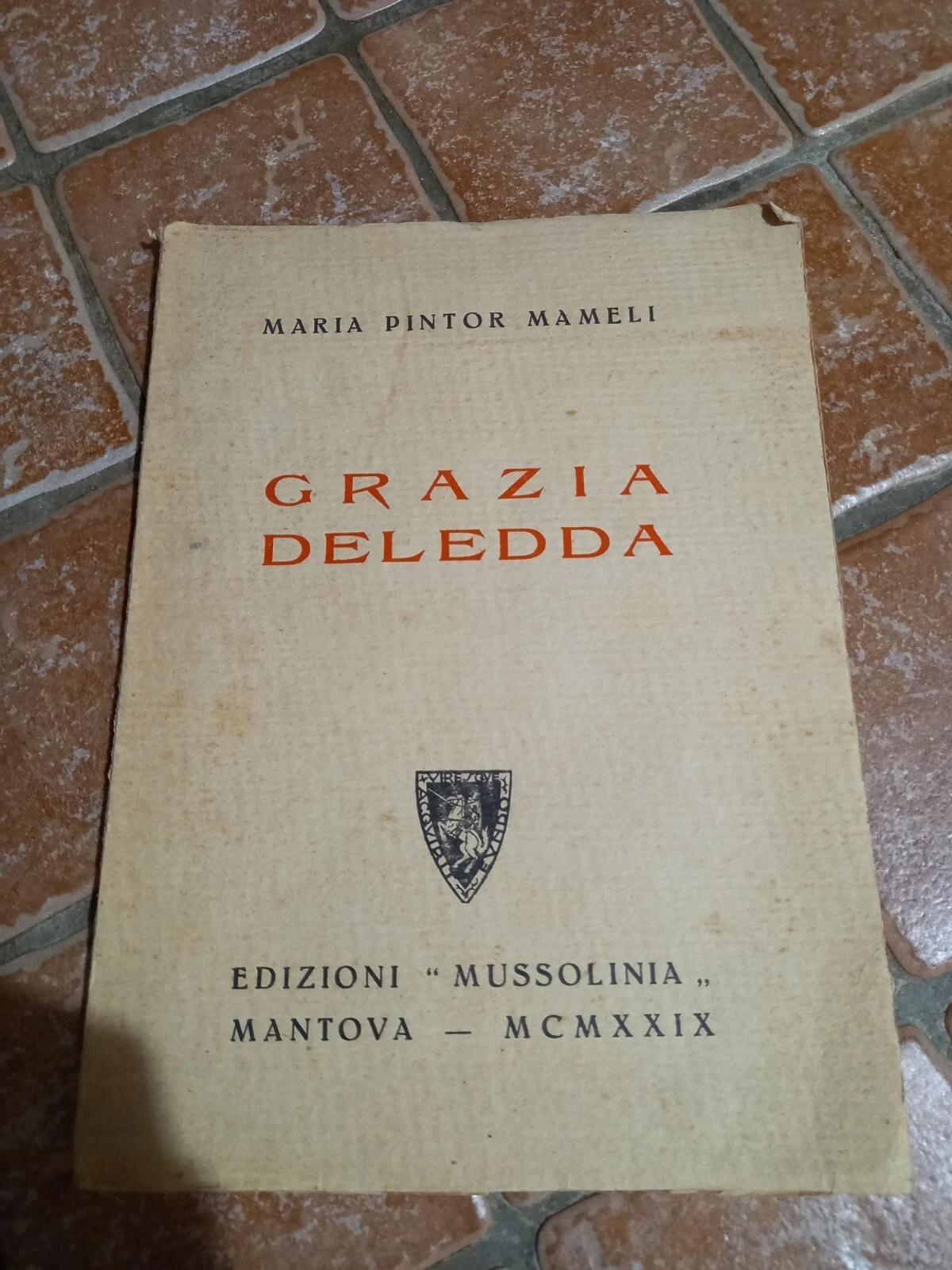 Foto 1 di 1