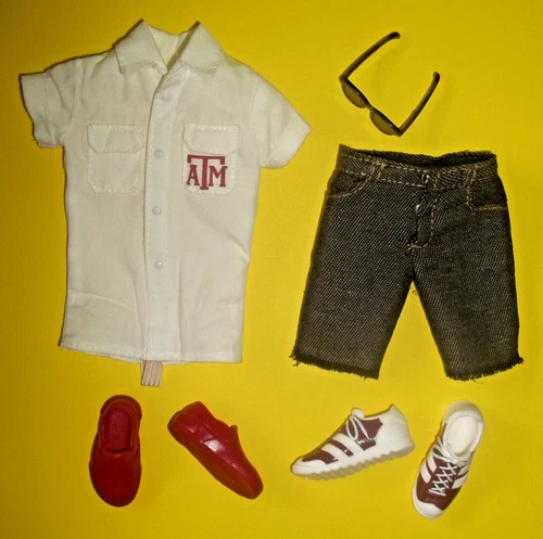 NO DOLL AGGIES FAN #2 Barbie KEN MODEL MUSE OUTFIT SHIRT SHORTS 2 PAIR SHOES NEW
