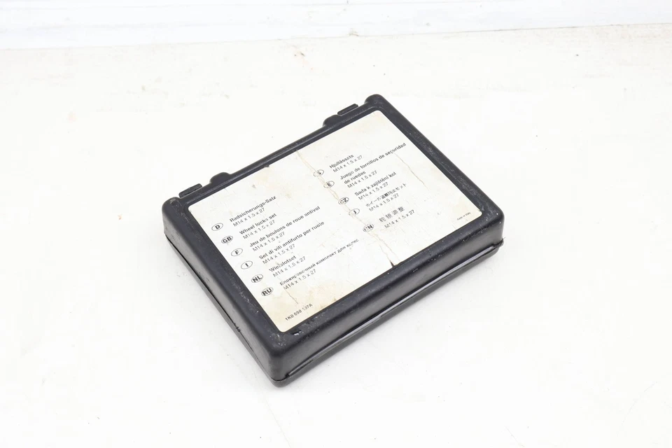 2009 - 2012 年大众 PASSAT CC - 可上锁/锁定车轮 LUG NUT/螺栓套装带钥匙 — 第 3/4 张图片