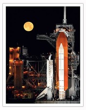 US Discover NASA Space Shuttle Prelaunch with Full Moon March 11, 2009