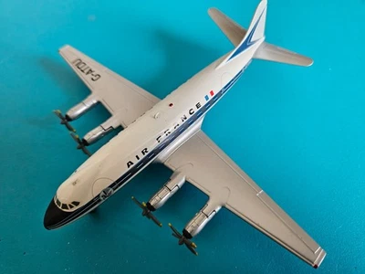 HOBBY MASTER (?) -- Vickers Viscount -- Air France -- 1:200 ! - Bild 1 von 3