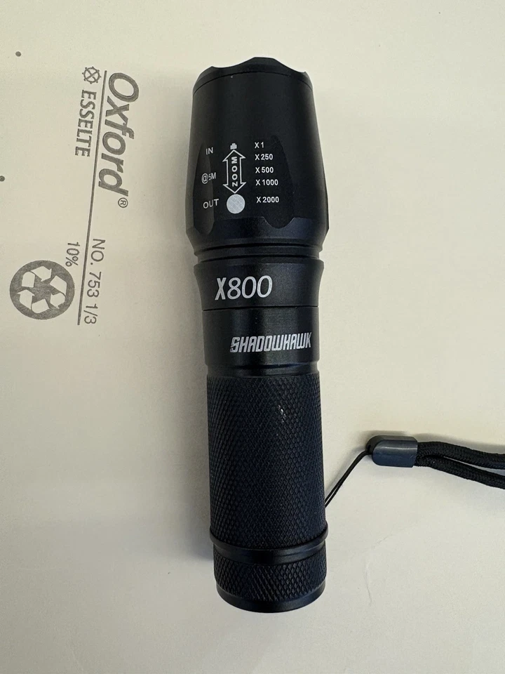 Shadowhawk Tactical Striking Telescopic ZOOM Flashlight X800 & Case & Batteries. - Image 4 of 4