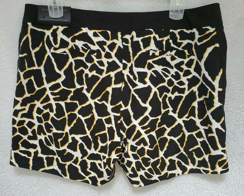 Worthington Womens Shorts Size 18 Black Gold White Giraffe Print NEW - Picture 12 of 12