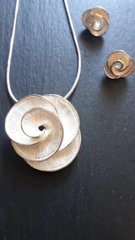 Hochwertiges 3tlg. Modeschmuck-Set in Silber NEU