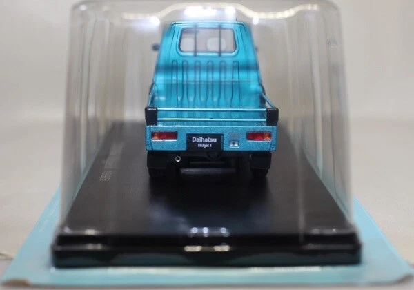 Unopened 1/24 Domestic Famous Car Collection Daihatsu Midget II (1996) - Image 4 of 4