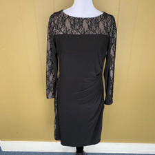 Women M fully lined midi dress w/black lace over tan rouched waist