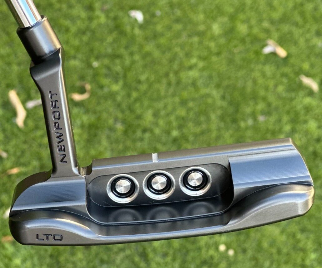 Scotty Cameron Titleist Jet Set Newport Limited Special 35” Black