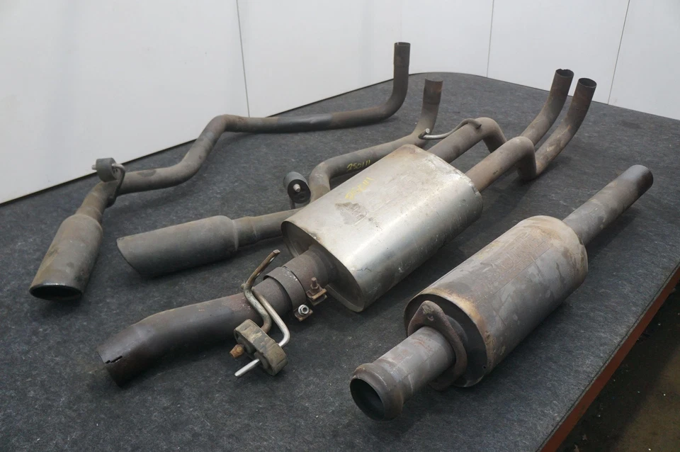 Set Exhaust Muffler Silencer Pipe Aftermarket Ford F150 Shelby P552 2016 *Note* Foto 3 de 4