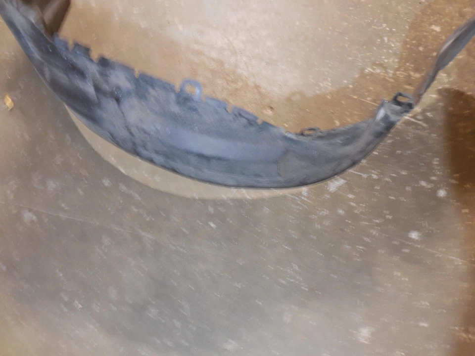 Forro de arco de roda dianteira direita Splash 1078840335 80-891 Mercedes Benz 380SL 560SL - Imagem 4 de 4