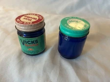 VTG VICKS VAPORUB Lot Of 2 Blue Glass Bottle Red And Light Blue Metal Screw Lid