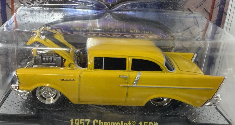 NIB 2011 M2 Machines GROUND POUNDERS 1957 CHEVROLET 150 YELLOW Blown 1/64 - Image 2 of 2