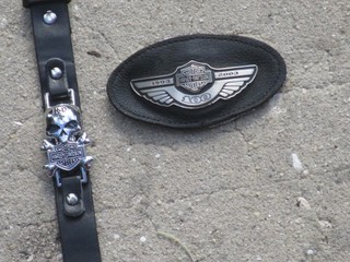 Harley Davidson Cycles "1903 2003 100" emblema e bracciale ecopelle teschio