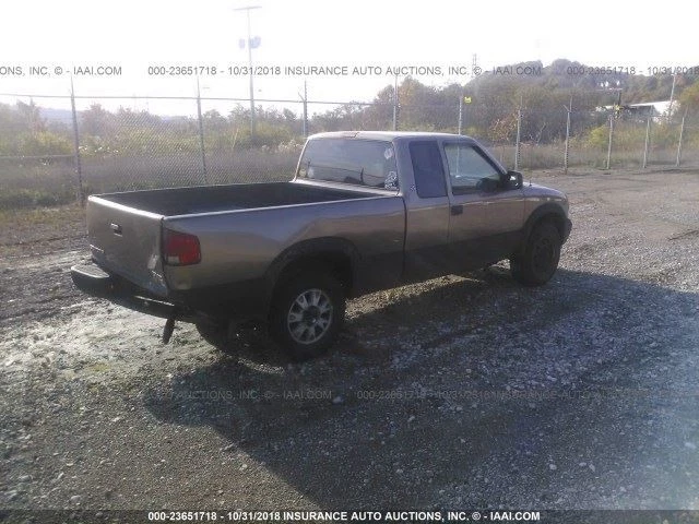 Passenger Headlight GMC Canada Only Fits 98-05 BLAZER S10/JIMMY S15 1895781 - Image 4 of 4