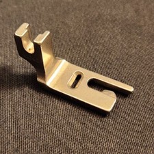 Macchina da cucire Pfaff 260, 332 piedini piedini pressa per cuciture piatte #41242