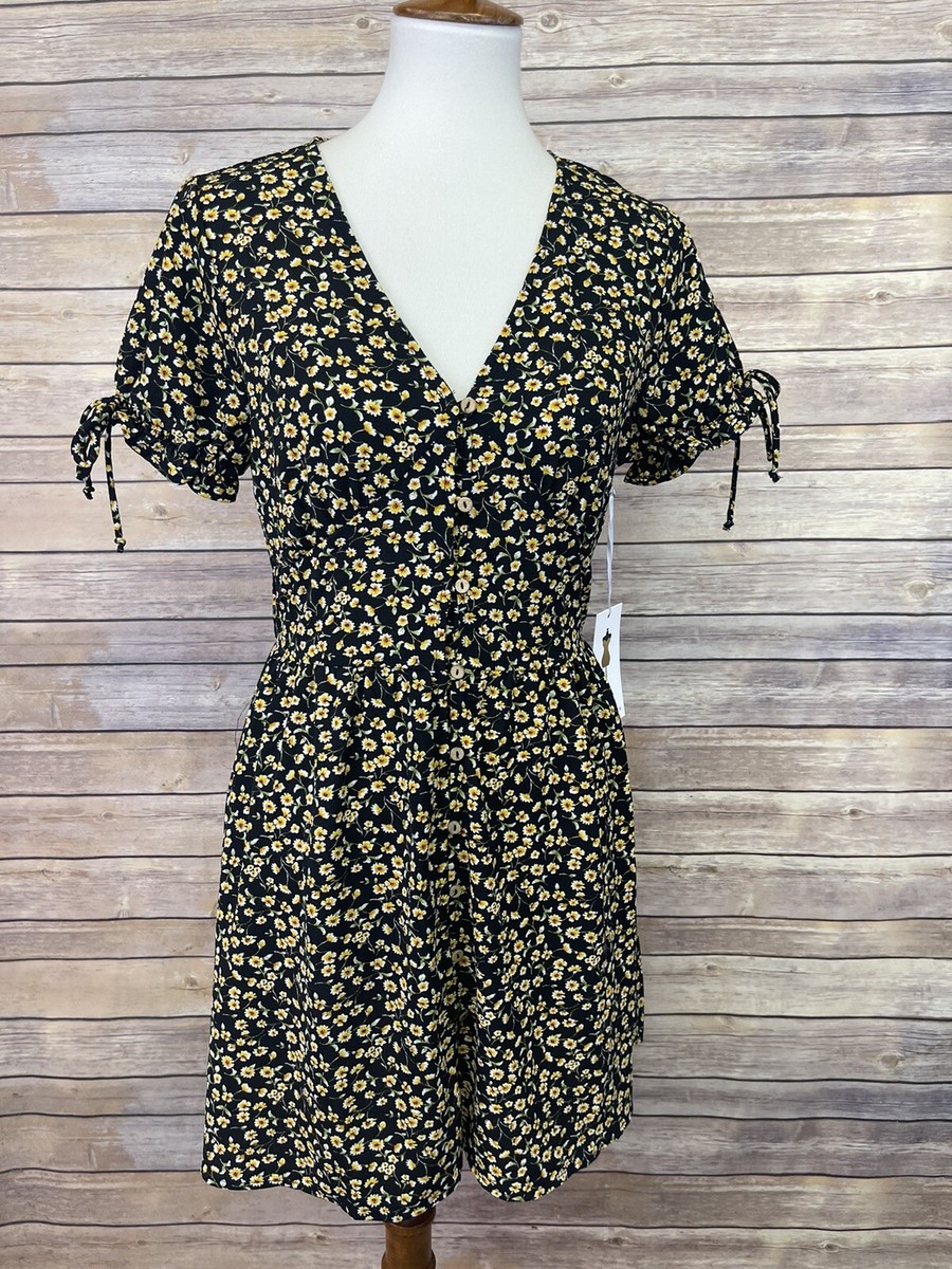 Purple Snow Medium NWT Floral Dress Boho Cottagw Core Tie Sleeves Button Front Purple Snow Medium NWT Floral Dress Boho Cottagw Core Tie Sleeves Button Front