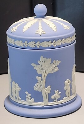wedgwood tobacco jar Sage Green Jasperware Vanity Lidded 20th C Light blue Wedgwood tobacco leaf