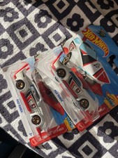 Hot Wheels 2026 Mainline Mad Manga TREASURE HUNT White/Red Short Card - TWO CARS