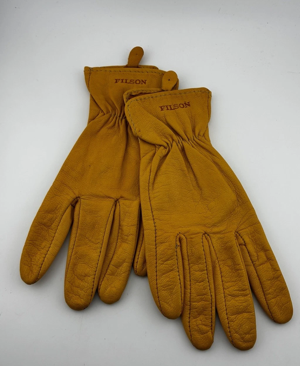 FILSON GOATSKIN GLOVES SIZE SMALL
Opens in a new window or tab