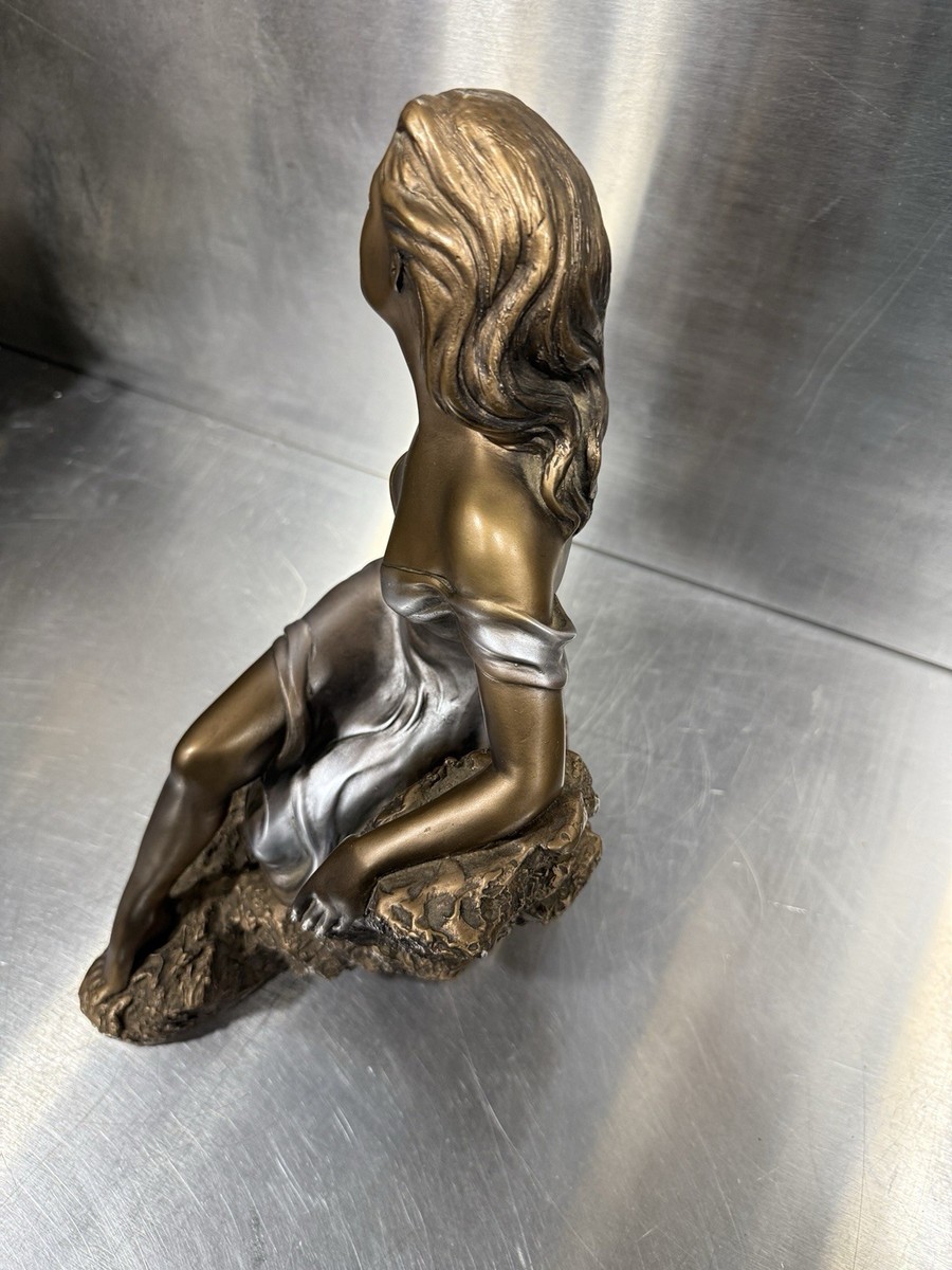 Austin Sculptures 1995 Signed Art Deco Bronze Resin Seated Woman