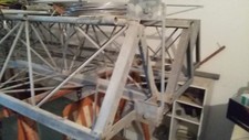Vendo Traliccio 40 cm di lato, altezza 9 metri, con carrello per rotore e mast