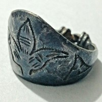 ANCIENT ROMAN SILVER COLOR RING WITH SYMBOL ENGRAVING