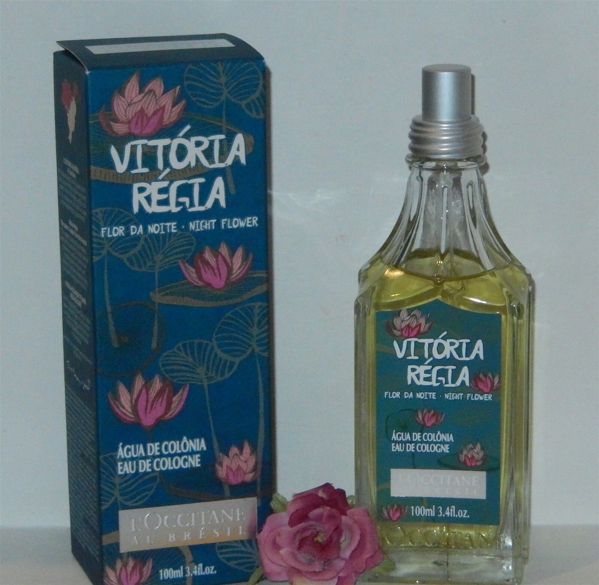 L'OCCITANE Vitoria Regia Night Flower Cologne Spray 100 ml/3.4 fl