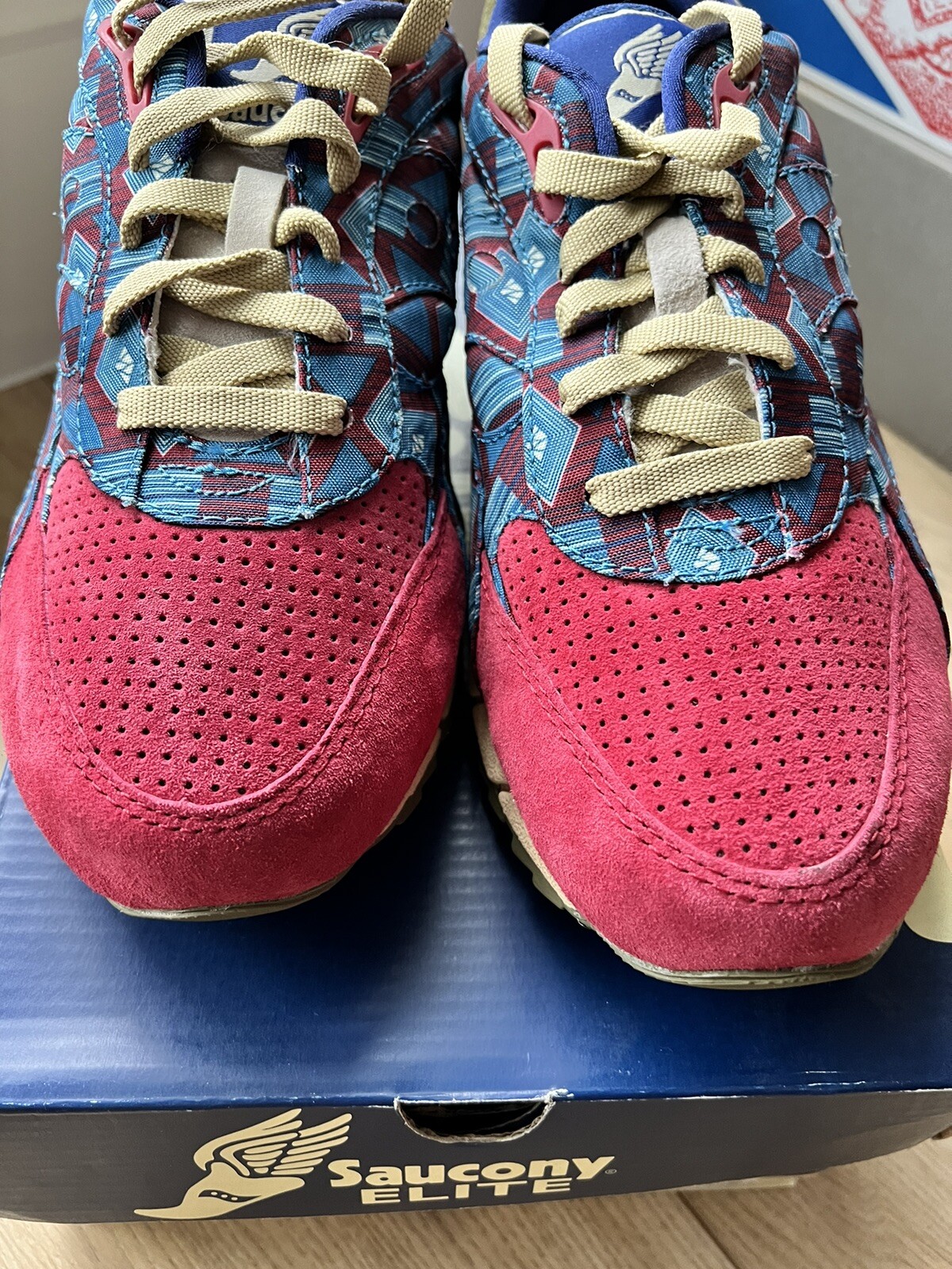 Size 10.5 - Saucony Shadow 6000 x Bodega Tribal Red image 3