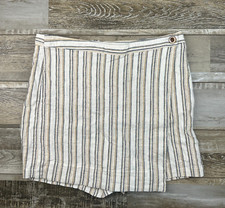 Anthropologie skort Akemi Kin size 10 cream beige