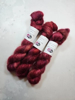 Handgefärbtes Kid Mohair Seide Garn, Spitzengewicht, 50g, DARKEST DEPTHS - Bild 1 von 4