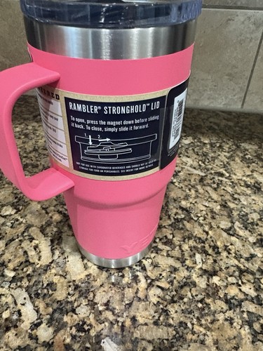 Tazza da viaggio Yeti Rambler 20 oz con coperchio resistente colore: rosa tropicale (NUOVA) - Foto 5 di 11